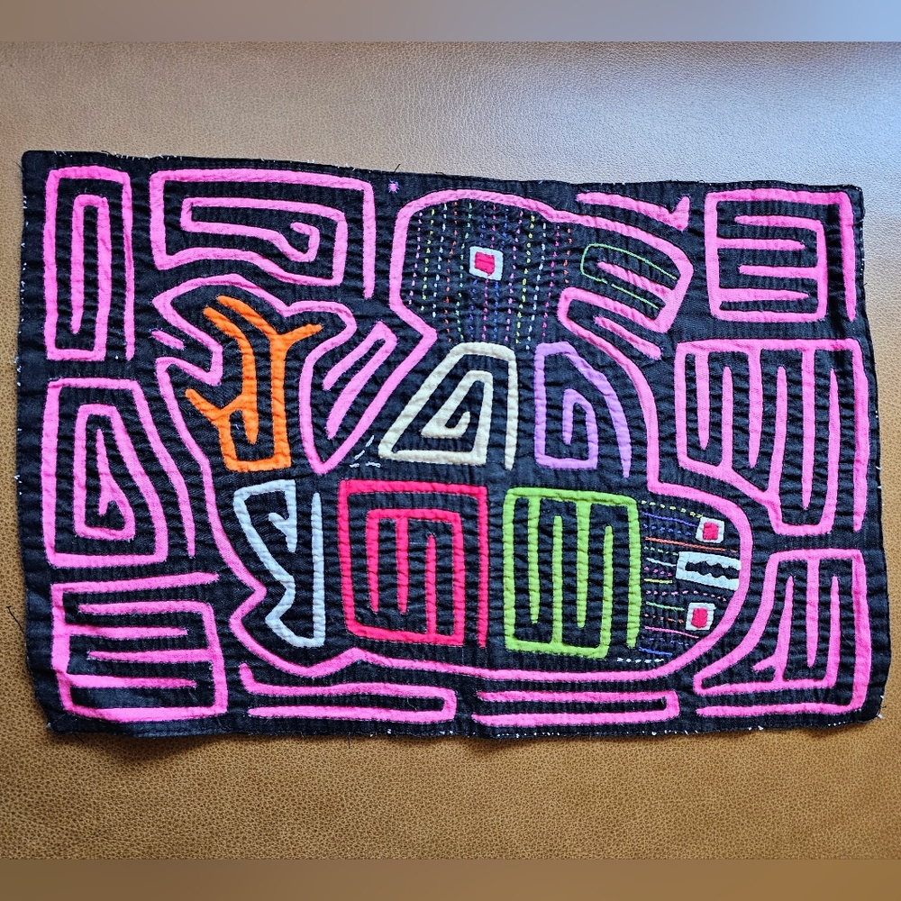 Stunning Original MOLA Fabric panel, Vintage, Hand Crafted